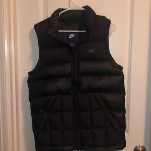 Nike puffer vest